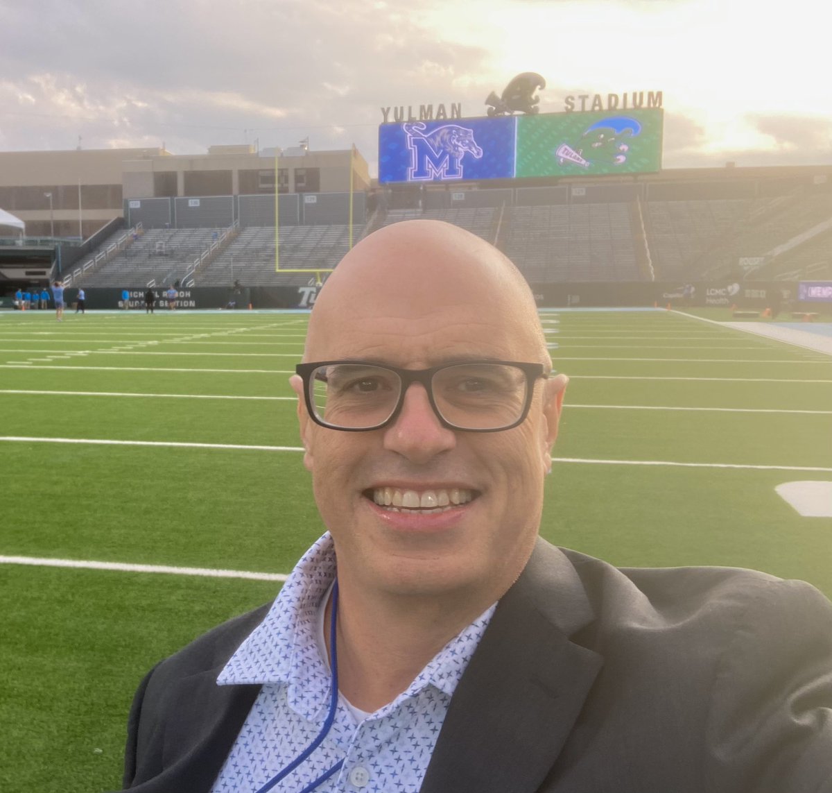 Jeff Brightwell (@jeffabrightwell) on Twitter photo Always honor as an <a href="/MemphisAlumni/">University of Memphis Alumni Association</a> to work <a href="/MemphisFB/">Memphis Football</a> , Iāll have the call tonight on the <a href="/TSN_Memphis/">Tiger Sports Network</a> Always honor as an <a href="/MemphisAlumni/">University of Memphis Alumni Association</a> to work <a href="/MemphisFB/">Memphis Football</a> , Iāll have the call tonight on the <a href="/TSN_Memphis/">Tiger Sports Network</a>
