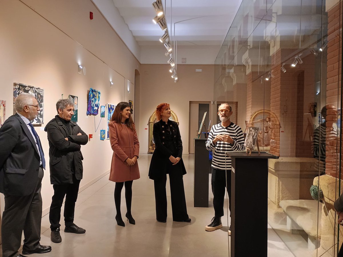 miriamperezalba's tweet photo. 🖼️ Espectacular la exposición “Detrás de la Mirada” enmarcada dentro de la XIV Edición de #MuestrARTE organizada por @alfaasociacion y @PolitSocialMur dentro de las actividades conmemorativas del Día Internacional de las Personas con Discapacidad
Enhorabuena, artistas
#CAPAZes https://t.co/U7XHCRmJmS
