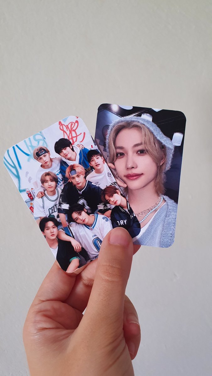 storee_sk's tweet photo. Simplesmente apaixonada por esses photocards 😍
_
Encomenda por dm @storee_sk https://t.co/oEM5kvl2Bs