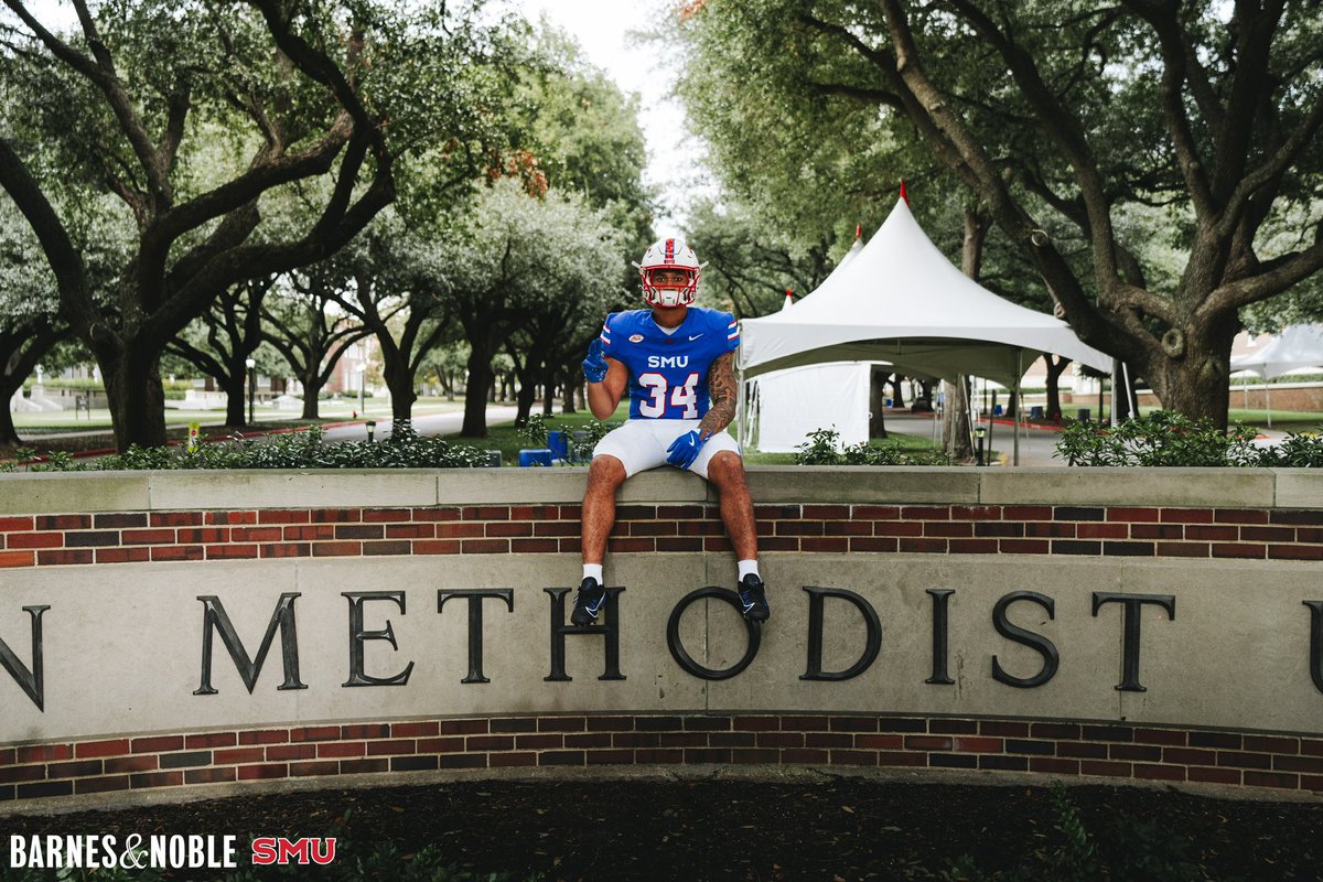 Home is where the Boulevard is.

#PonyUpDallas | <a href="/SMUBookstore/">SMUBookstore</a>