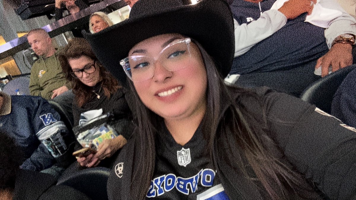 findingE214's tweet photo. #CowboysNation 🤠💙 https://t.co/khN9ASTwtc