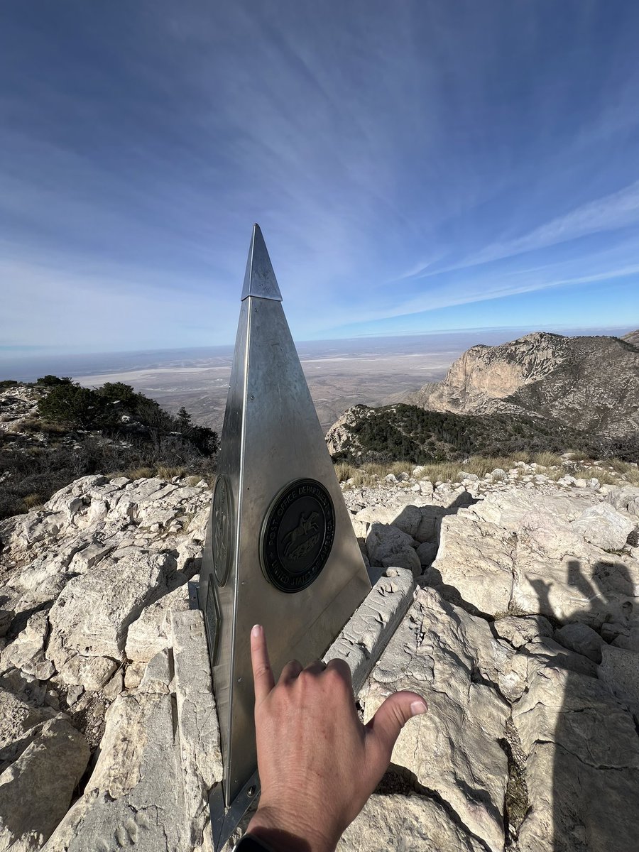 SRamey11's tweet photo. Happy Thanksgiving from the highest point in the great state of Texas!
#FalconsUp
#TXforever https://t.co/hV2BaOTyjS