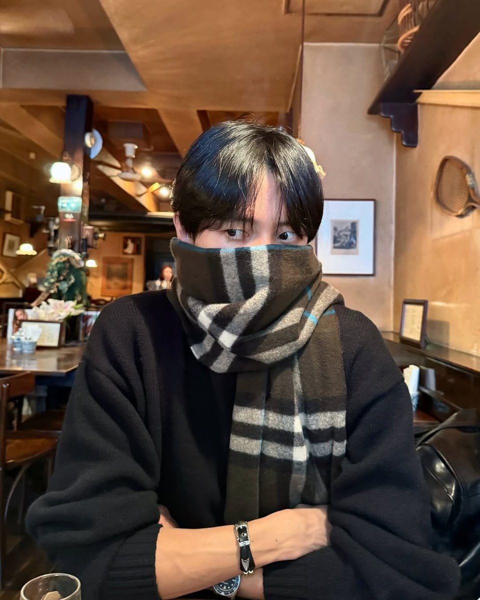ophen86's tweet photo. 하..............shit https://t.co/hlUEWvsFPD