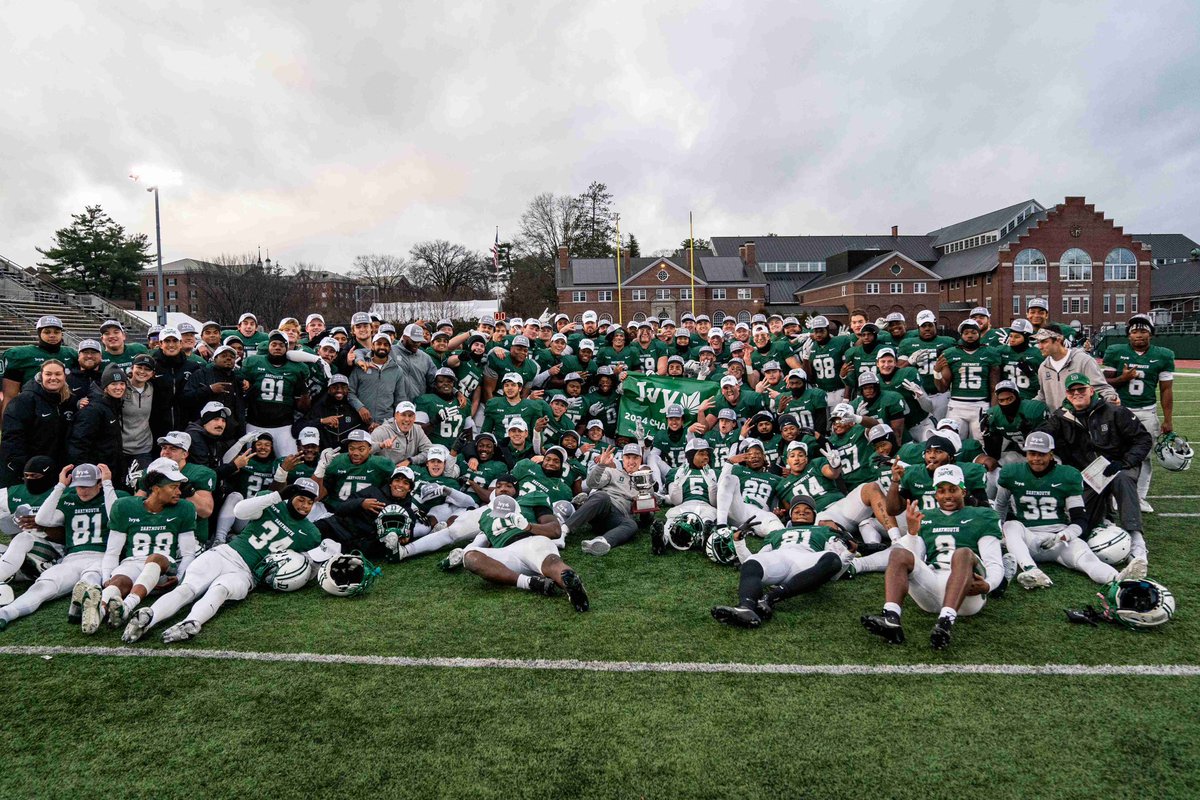 Happy Thanksgiving!
Have a great day with family and friends!
We enjoyed our 22x Ivy Championship!
#TheWoods
Coach O'Dea
<a href="/DartmouthFTBL/">Dartmouth Football</a> <a href="/VJPortell/">Vinnie Portell</a> <a href="/ggbelser/">Garon Belser</a> @NoPoBobcats
