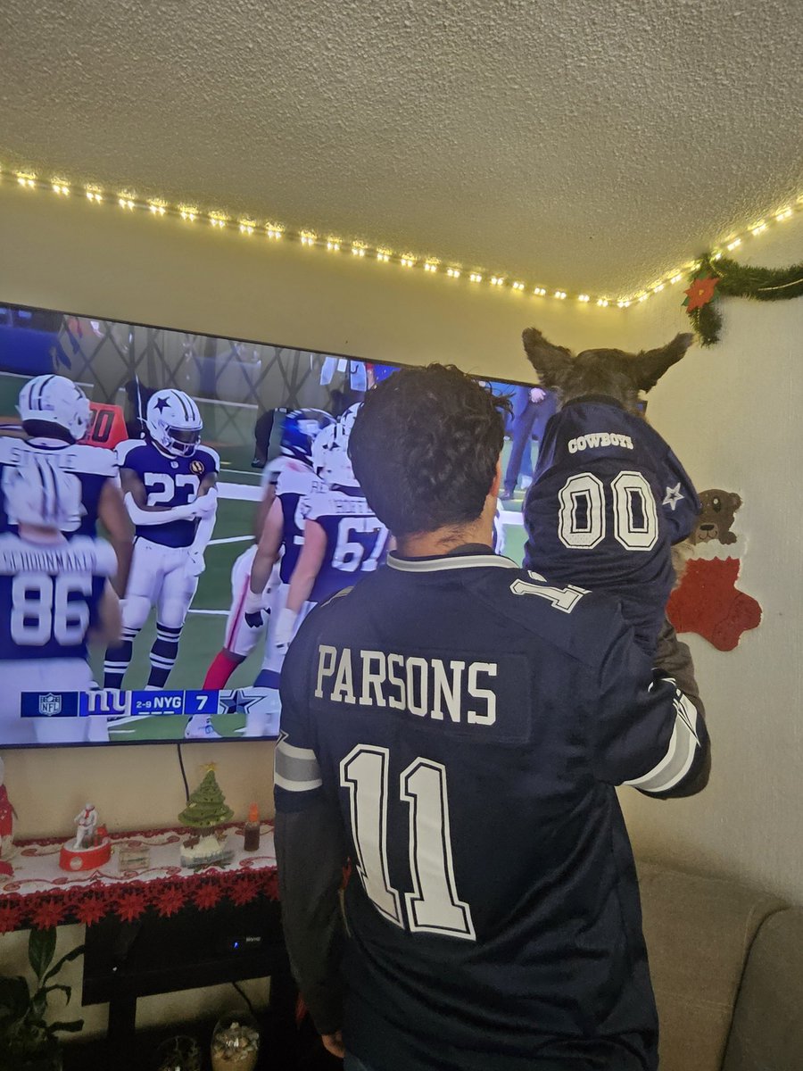 Braugames09's tweet image. #foximpactonfl Apoyando a la estrella solitaria desde la cdmx
 🤠💙