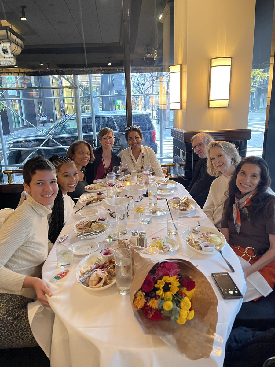 ShannonMoore tweet media