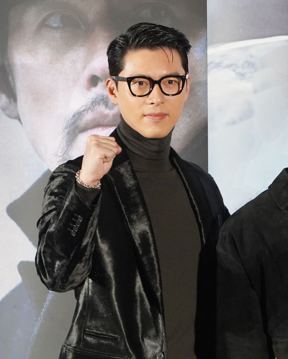 hyunbinsarchive's tweet photo. 📄| hyun bin will appear on <#YouQuizonTheBlock> first week of this December. 

🔗:https://t.co/hQkDlT16Zw
#현빈 #hyunbin #harbin #하얼빈 https://t.co/1eFxgdYOhW