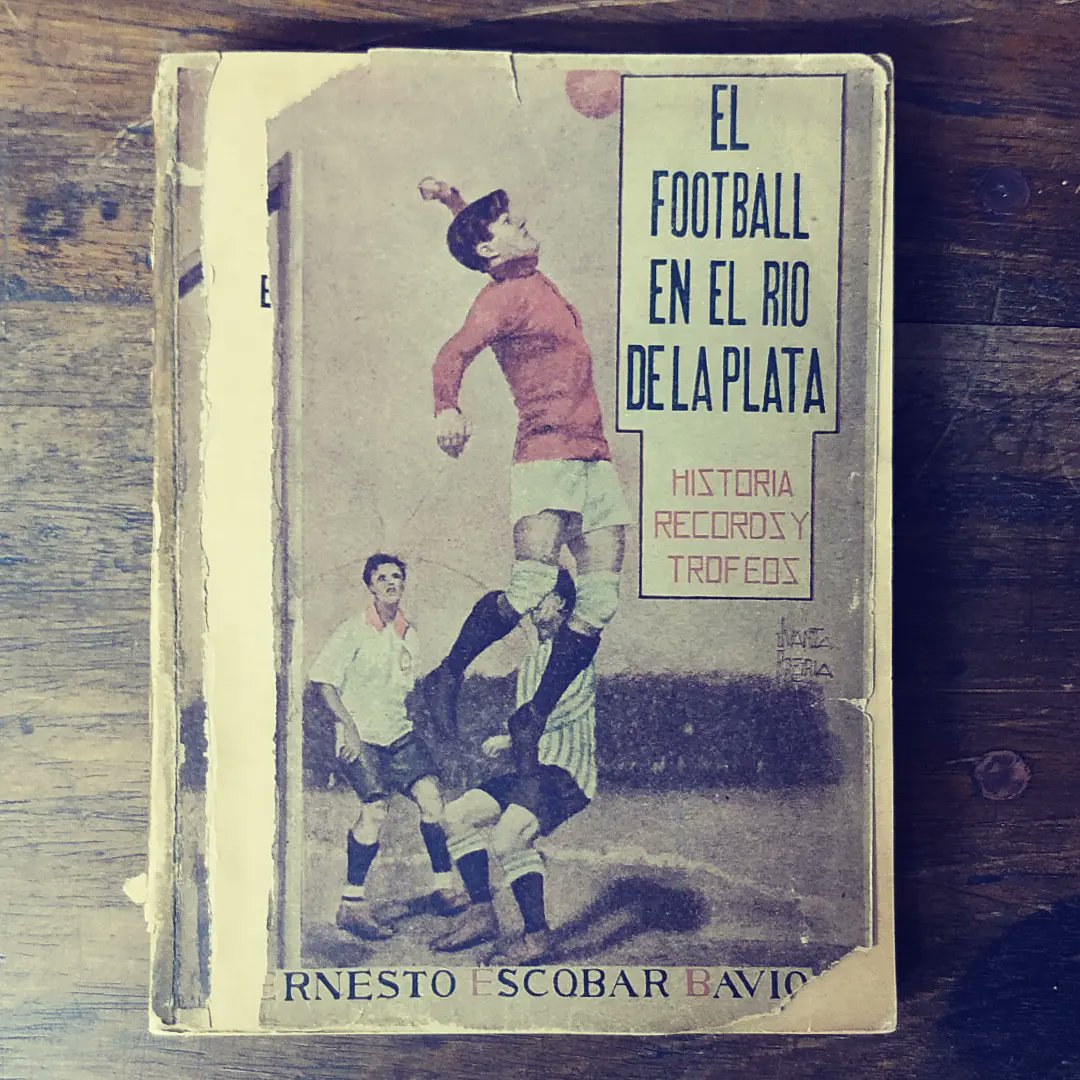 A pedido del público, ya se encuentra digitalizado con tecnología OCR y disponible en nuestra web, el libro de Escobar Bavio "El football en el Río de la la Plata". Adjuntamos link para su acceso. 

drive.google.com/file/d/1QhiMyy…