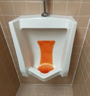 madtotes's tweet image. Today I am thankful for Jeff Crevier of WizKid products for the invention of the revolutionary Splash Hog. Since 2017 the Splash Hog as liberated men across the world from drastic splash back. Forever and always, thank you.