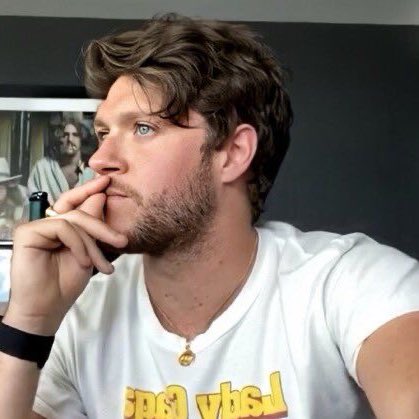 NHARCHIVES's tweet photo. Quarantine Niall was a blessing https://t.co/ia5HEy7BAK