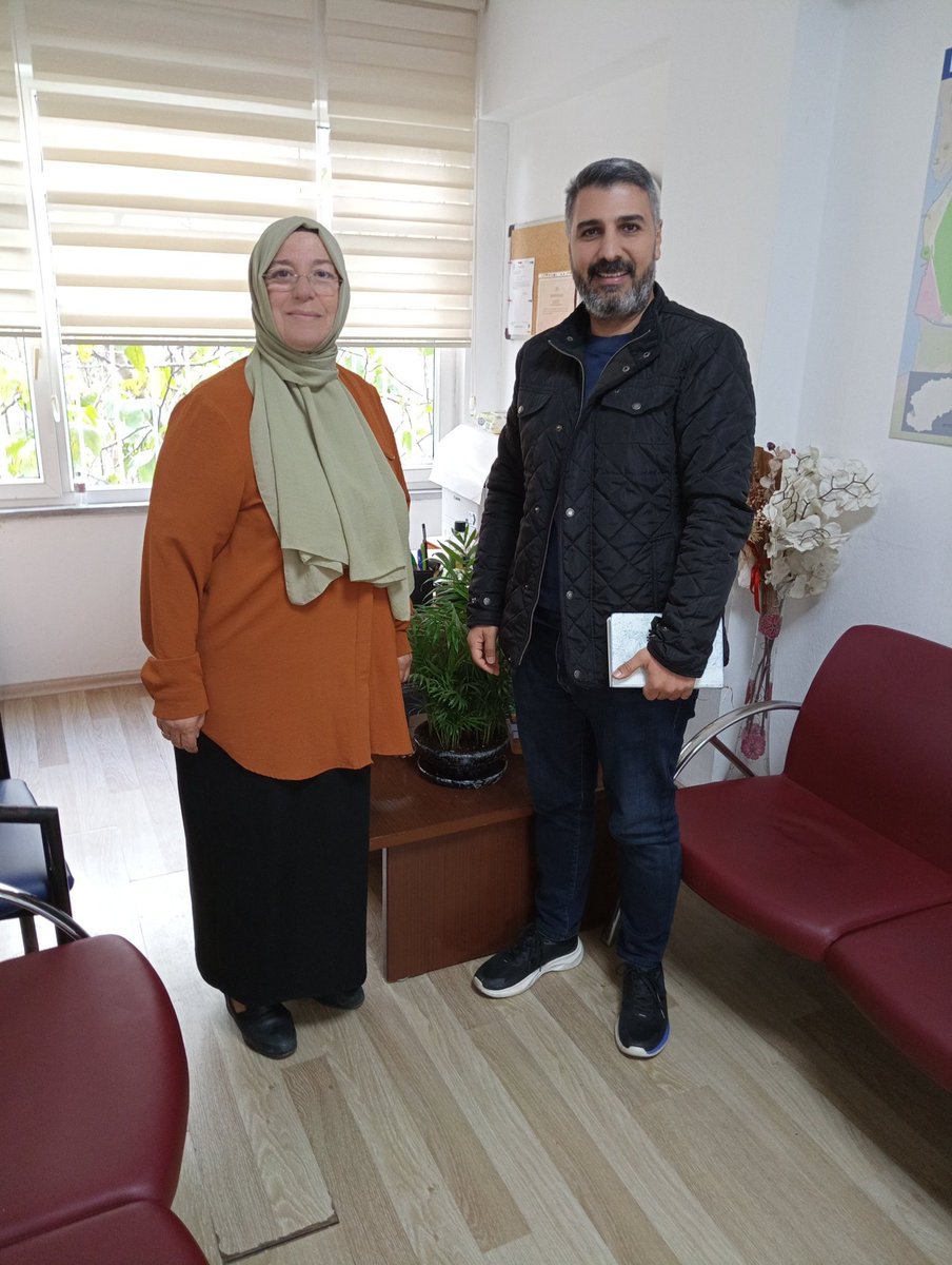 İBB Beykoz koordinatörlüğü olarak 
Göksu Muhtarı Sn. Gül Bağdatlı' i ziyaret ettik .Göksu mahallesiyle ilgili sorun ve çözümler üzerine sohbet gerçekleştirdik 
Misafir perverliğinden dolayı
Muhtarımıza Teşekkür ederiz
#Beykozçokgüzelolacak
#Herşeyçokgüzelolacak