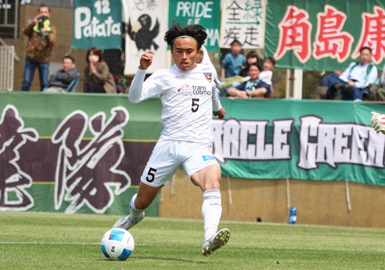 arterivo_info's tweet photo. 【二木勇樹選手 契約更新のお知らせ】

「今シーズンはチームも僕自身もなかなか上手くいかず、苦しいシーズンでした。ですが、どんな時でも声をかけ続けてくださったサポーターの皆様に来シーズン…」

👇全文はこちら👇
https://t.co/UhejSFYWD0

#アルテリーヴォ和歌山
#二木勇樹
#結果で恩返しを https://t.co/otjCooDUZD
