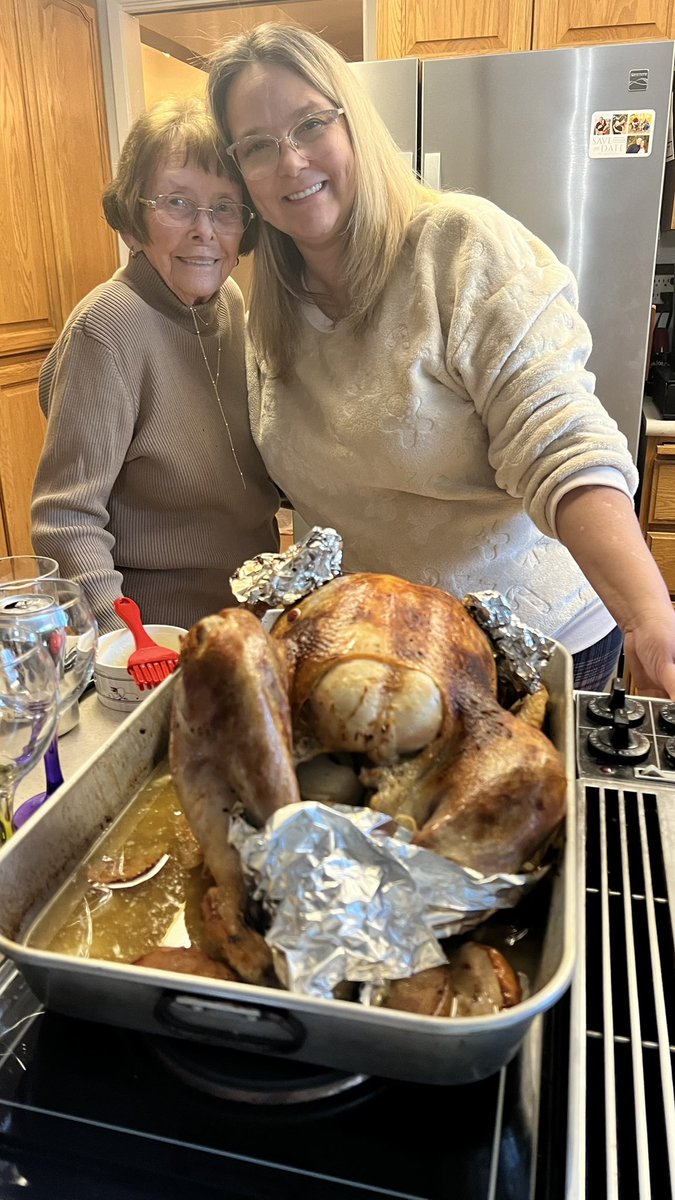 chere_woltz's tweet image. My 45th Thanksgiving with my Nana (grandmother). She is now a great-great Nana. #BlessedAndThankful