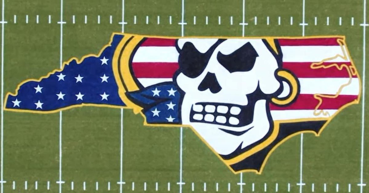 Show me a better midfield logo, I dare ya! 🏈☠️🏴‍☠️