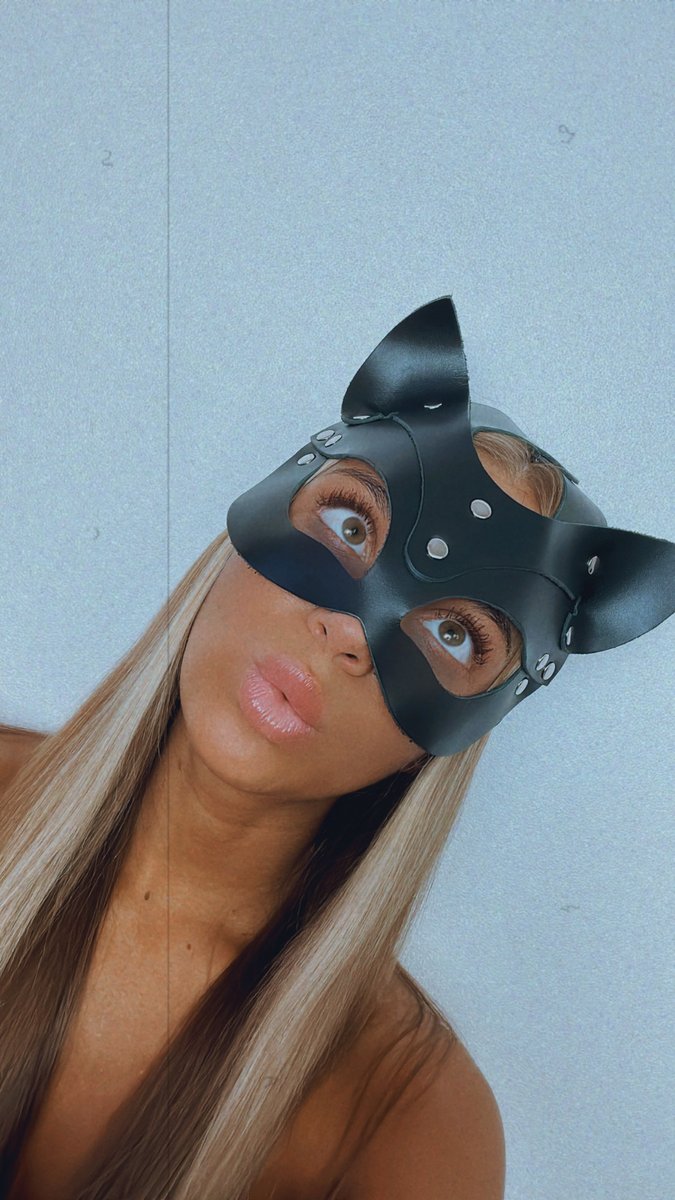 Hey i got fansly now <3 follow
fansly.com/Lilu_Dallass/