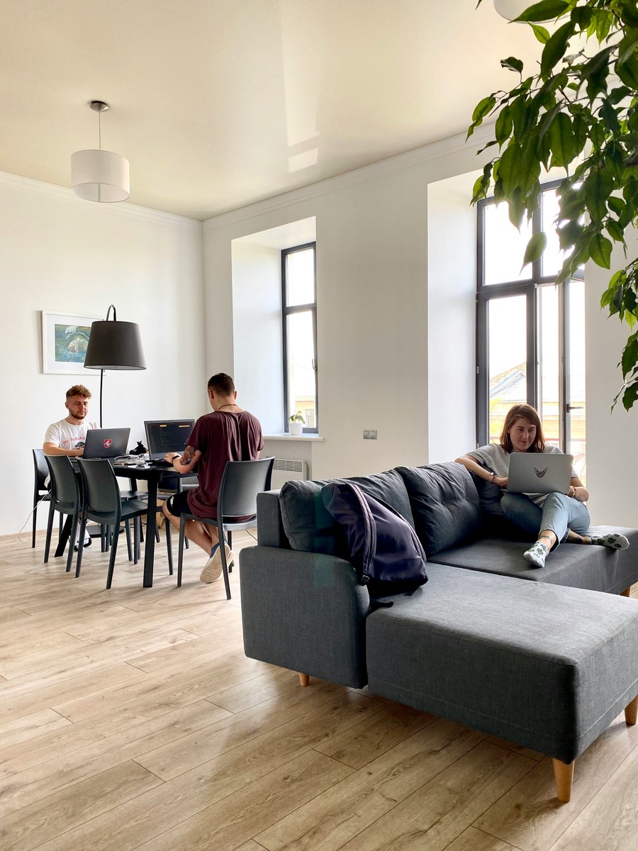 capstackau's tweet image. Recent trends show investors, #developers, and #fundmanagers looking to capitalise on the rising demand for medium term accomodation. Much of this #investment is focused on Sydney's #coliving sector.  Read on: wix.to/fD3V93A