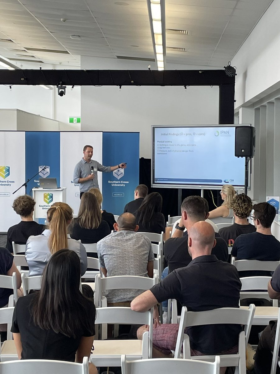 Into our Gimme5 session with Aden Kittel presenting on use of virtual reality and video technologies in American football #asanconference2024