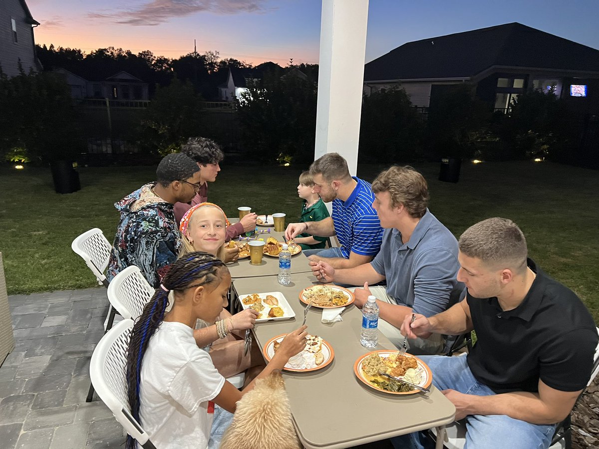 russcallaway's tweet photo. Good Turkey with a GREAT Crew! #GoGators🐊 #MissingAFew https://t.co/yoqj5afKzf