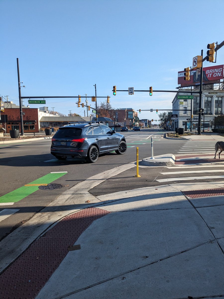 Hells Bells tweet media