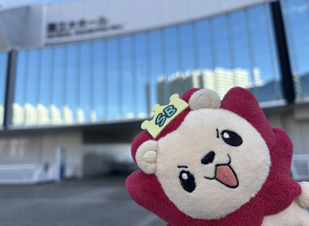 kincrow0322's tweet photo. 今日はangelaさんの「蒼穹のファフナー」
20周年を記念したライヴ!!1日目🎤

パシフィコ横浜 国立大ホールにきたよ！☁️
みんなと一緒に盛り上がるぞ〜🦁🔥

#angela_jpn #fafner #fafner20th
#きんくろう https://t.co/B36cPg9aFZ