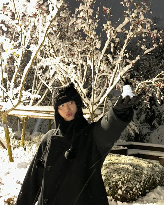 vud_tiny's tweet image. 기여운 떵강아지다가 갑자기 남자됨ㅠㅠㅠ