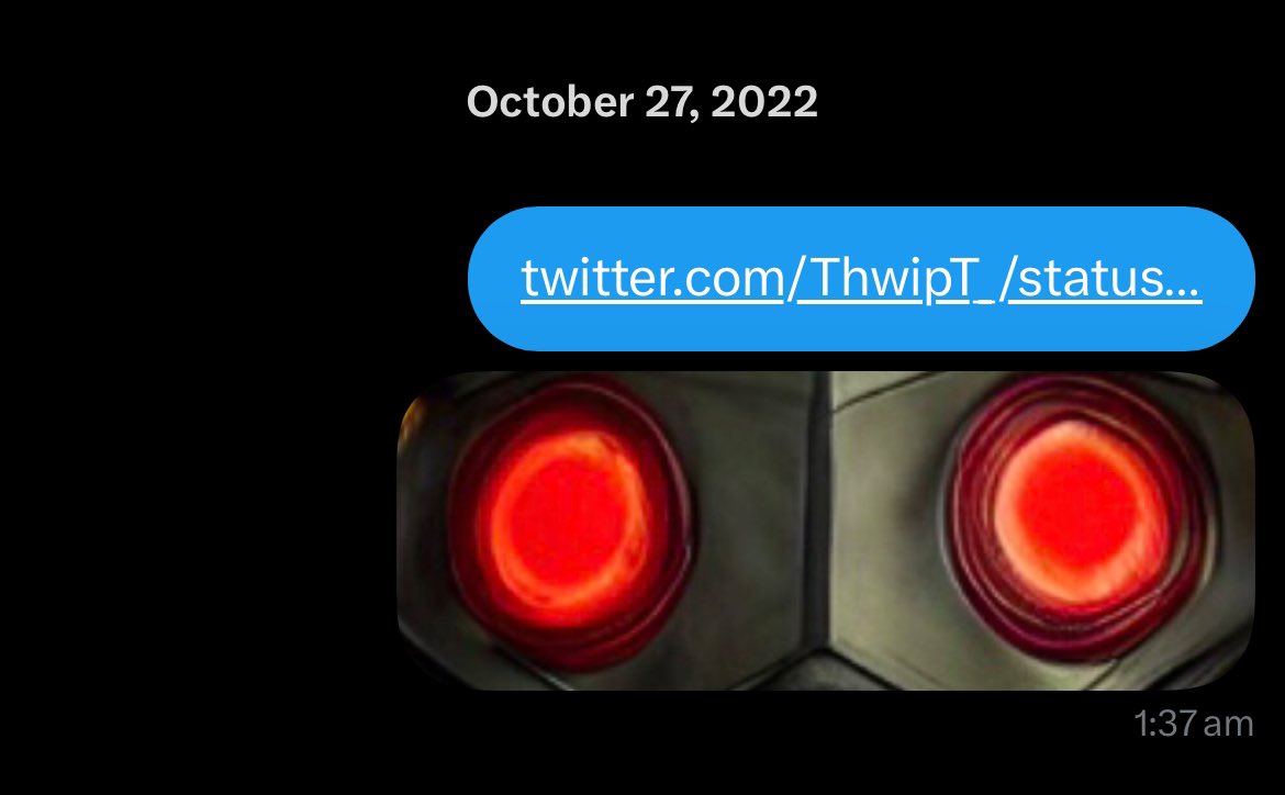 DoomHatesFilm's tweet photo. @DanielRPK @Exiledscoop3r @mainmiddleman @MarvelDCNew @Marvelnewszz @ScoopsRus_ @DivinitySeeker1 @comicodigy @BeyondReporter @marvel_updat3s @HolyfieldM5 @MarvelUpdatez @update_marvel @EverythingDCU_ @rejectedscooper @Updates4Marvel Add ThwipT there too or whatever tf his @ is now. 

this is a “leak” from ThwipT claiming it was a shot in the GOTG3 trailer/movie and coincidentally the tweet is deleted and the shot is in neither the trailer or the movie. https://t.co/NVufsPq3DM