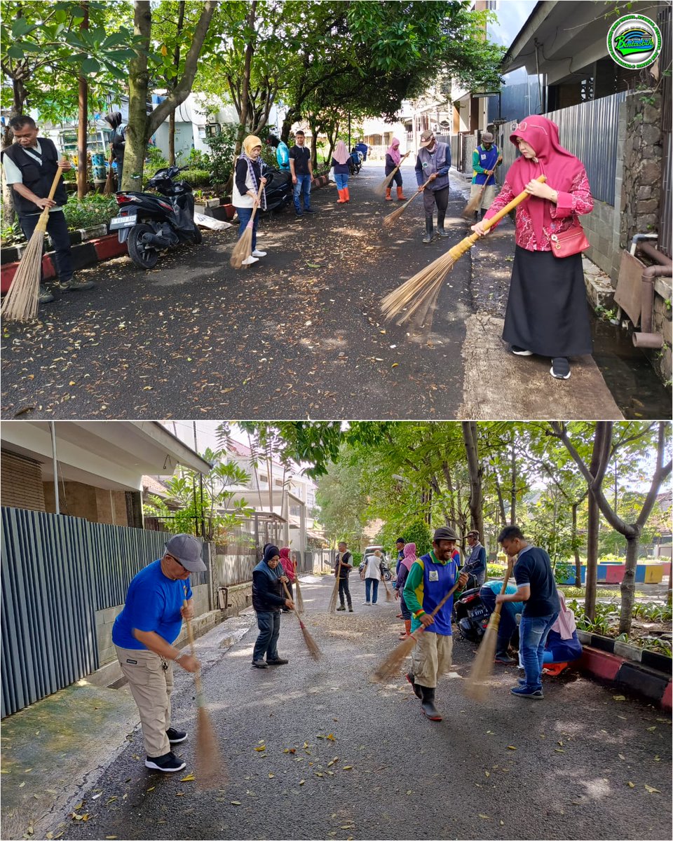 burangrang_kel's tweet photo. Jum'at, 29 November 2024 

Giat ASN dan Non ASN, Petugas Gober  Kelurahan Burangrang melaksanakan Gerakan Pungut Sampah (GPS) yang dilaksanakan di Jalan Musang  Kelurahan Burangrang Kecamatan Lengkong https://t.co/AzzxWNdcD1