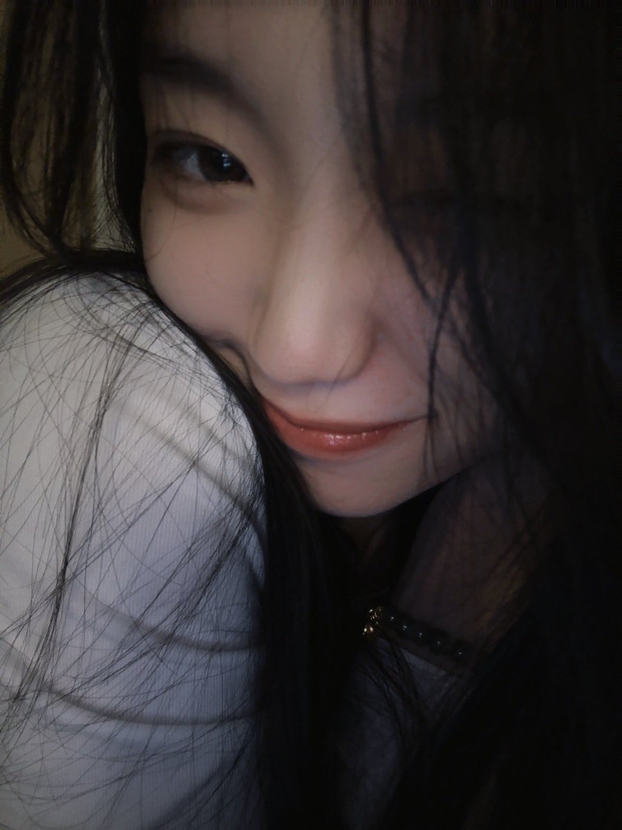 我撒娇就这样： https://t.co/zPve3hFIMs