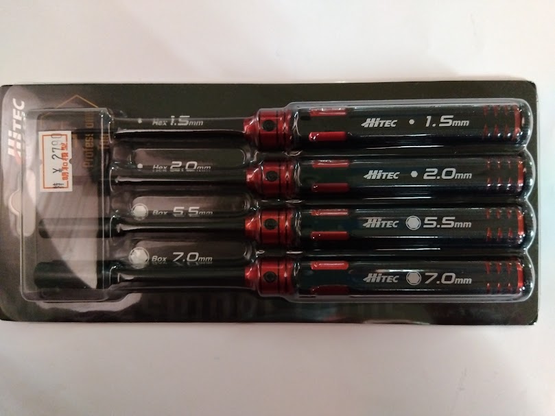 meiwamokei's tweet image. #HITEC 
#ProfessionalTool
ラジコンカーなどで良く使われるサイズを
セットしました！
Hex 1.5mm　２．０ｍｍ
Box 5.5mm　７ｍｍ
是非、あなたの工具箱に！