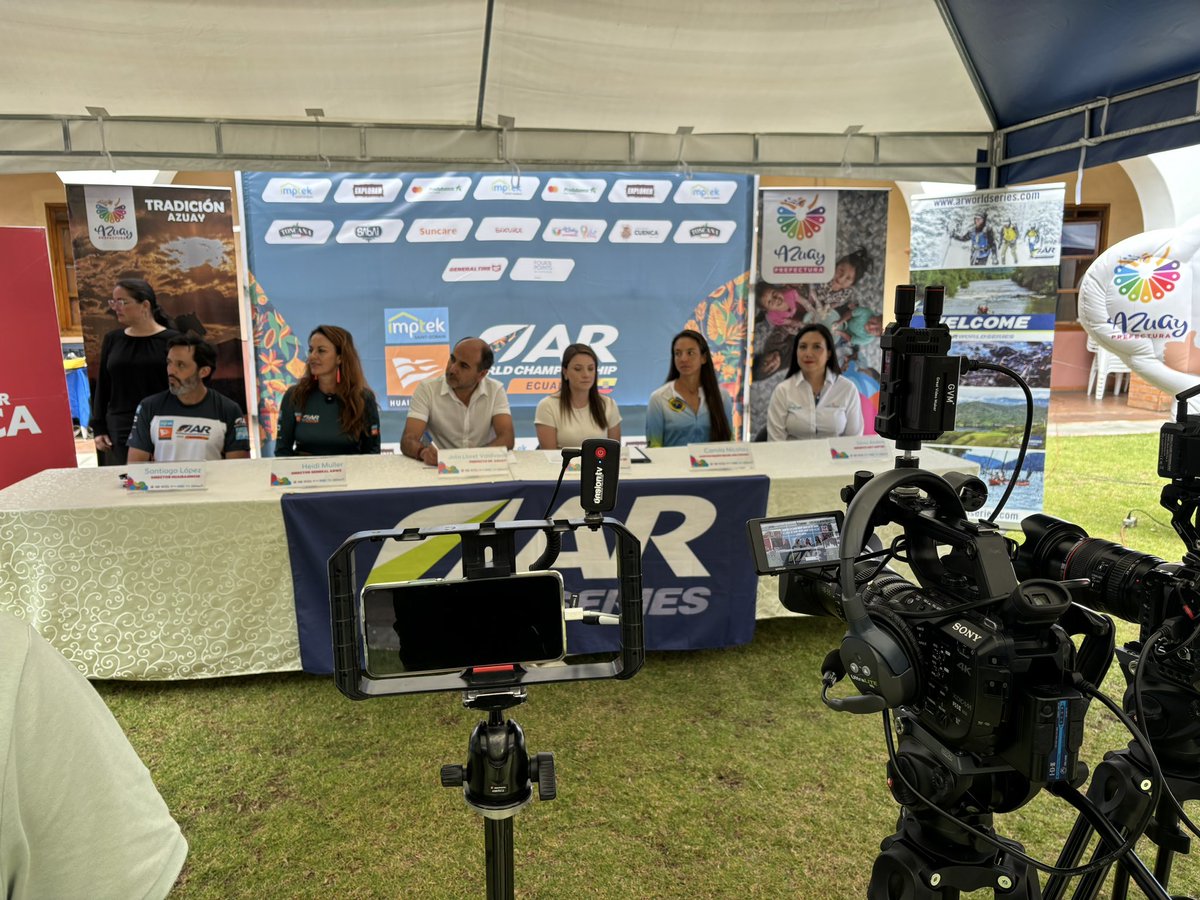 KineticHeidi's tweet image. @ARWorldSeries press conference time here in Cuenca, Ecuador @DCuencaOficial @Imptek_Ecuador  #arwc2024 #arworldseries #arworldchampionship #adventureracing