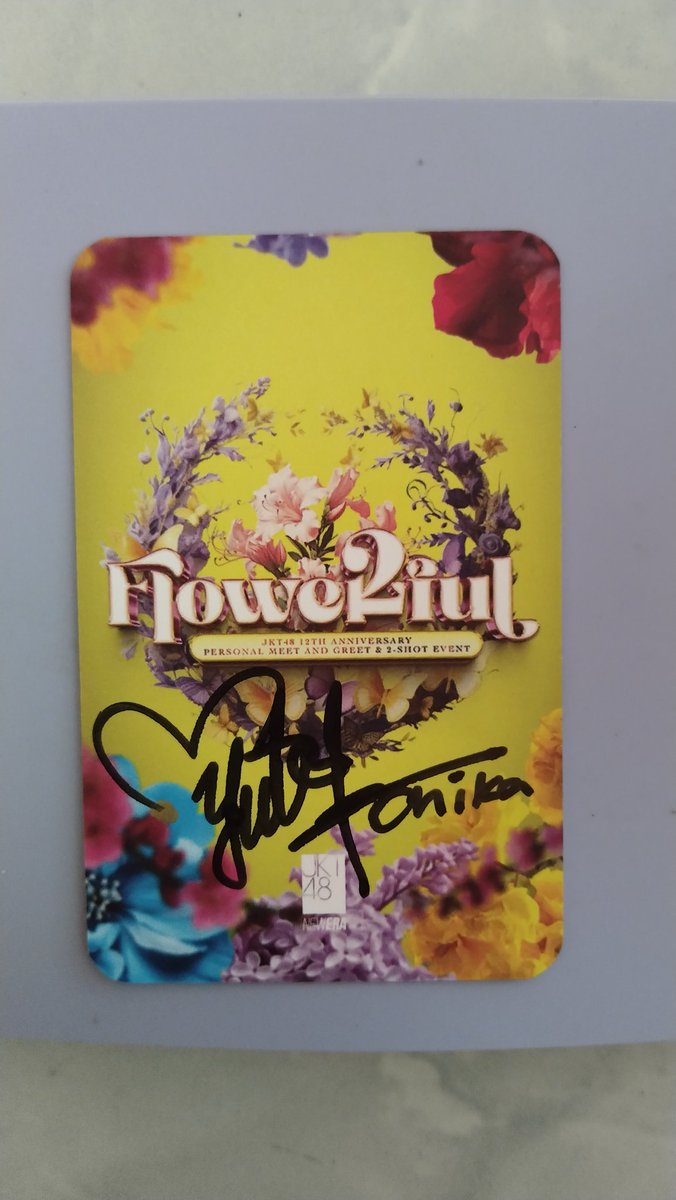 Ribka Azrael tweet media