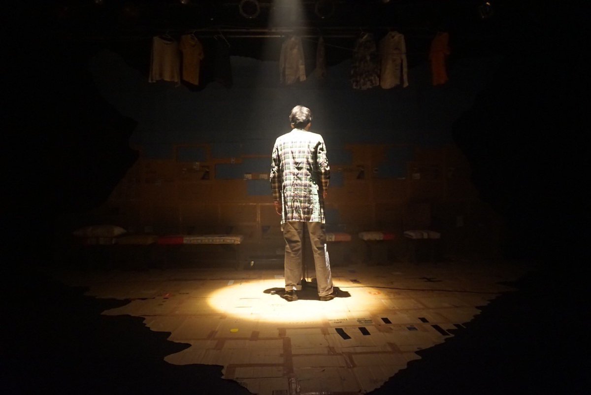 2日目！！

雪降ってきてます！
足元悪いかと思いますのでご来場の際はお気をつけ下さい！！

さ、暴れるための準備運動しようか💙