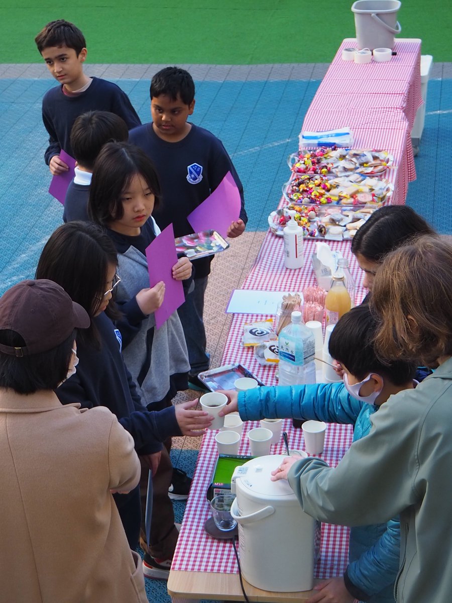 GiS_Tokyo's tweet image. A heartfelt Thanksgiving Tea Party at GIS! 🍂 Our Elementary students shared poems, and Kindergarteners sang songs to our community, truly showing their gratitude. 🦃 #Thanksgiving #Gratitude #GISCommunity