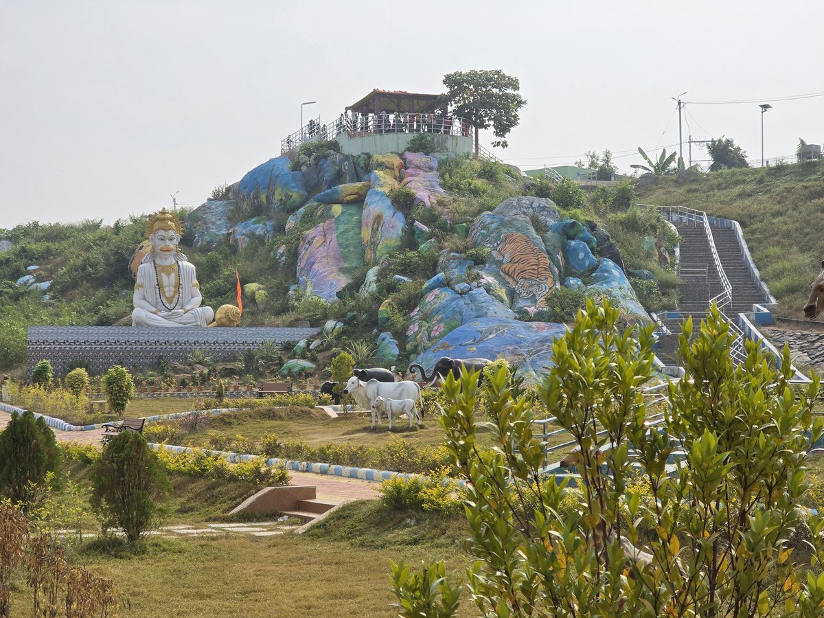 BrahmapurPost's tweet photo. @odisha_tourism @CMO_Odisha
@PMOIndia Unveiling Ghodahada, Odisha's hidden eco-tourism gem! Located in Ganjam district, this picturesque destination offers natural beauty, adventure &amp; spiritual significance. #Ghodahada #EcoTourism #Odisha https://t.co/ihrkJLtrTv