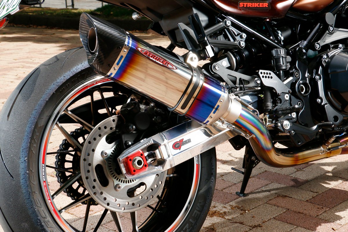 striker_jp's tweet photo. G-STRIKERスイングアーム
#Z900RS #Z900RSCAFE

#スイングアーム をしならせて旋回性を上げたい。

剛性の最適化を図り程よいしなりで旋回性を向上させるバランスを実現、経験豊富なライダーと開発スタッフの技術が合わさり完成。

https://t.co/PIz4l41mfd

#STRIKER #ストライカー #gstriker https://t.co/ArNKlGrP5P