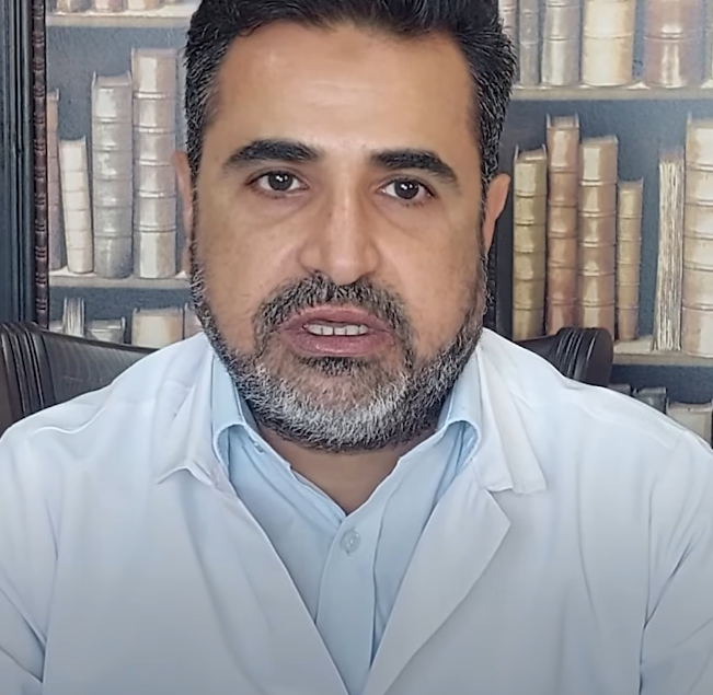 استشهاد الدكتور أحمد زياد الكحلوت رئيس قسم العناية المركزة بمستشفى كمال عدوان في قصف إسرائيلي