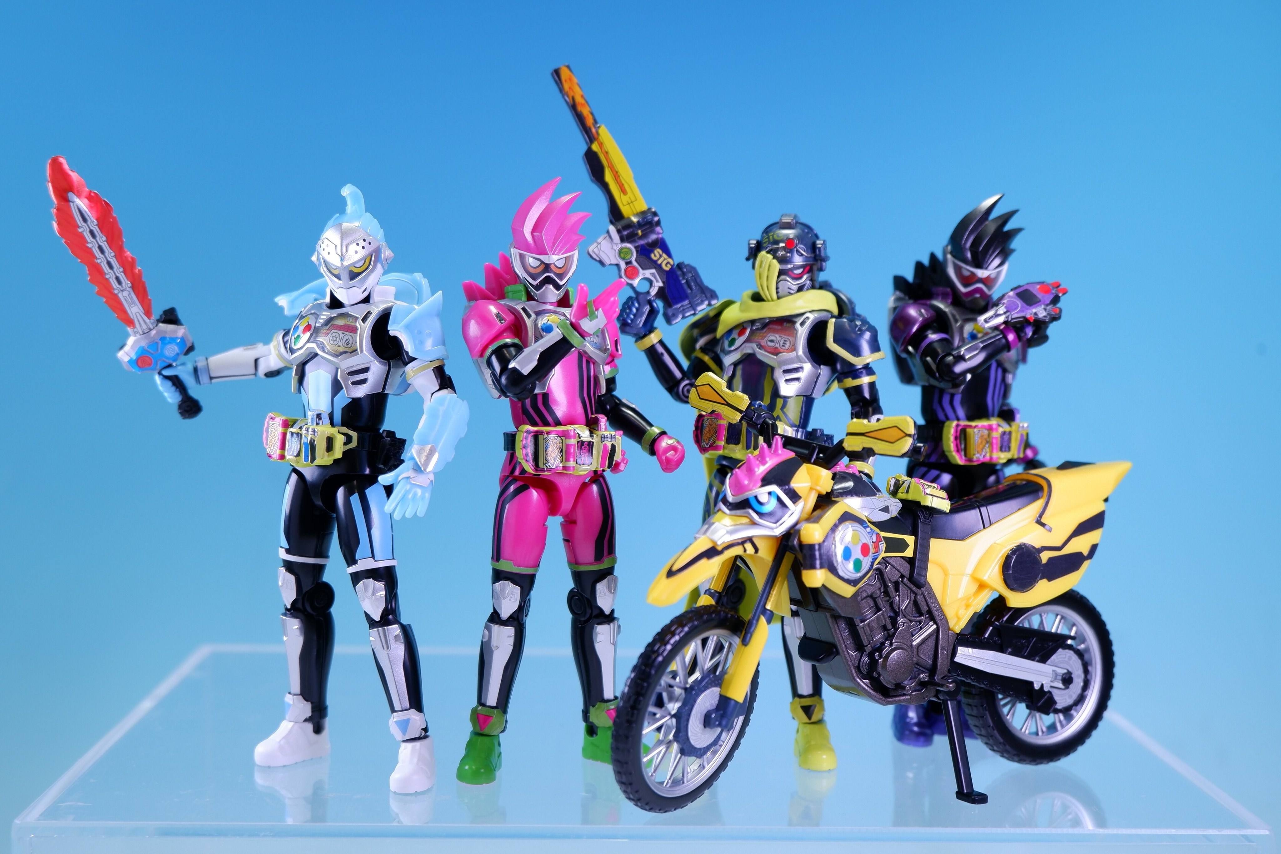 装動　仮面ライダーエグゼイド　ジャンク　まとめ売り 仮面ライダーエグゼイド シリーズ 装動 まとめ売り！ - メルカリ