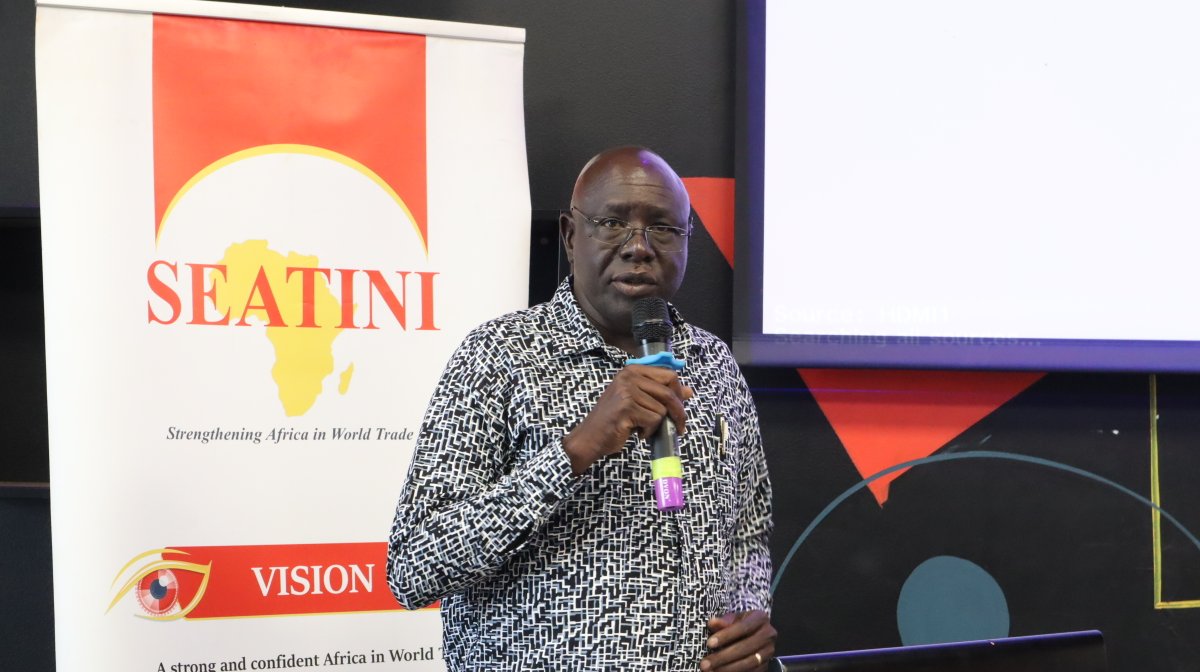 SEATINIUGANDA's tweet photo. Hon. Moses Albert, Deputy Chairperson;
Effective debt management is crucial in preventing financial instability. Poor debt practices negatively affect public sector development and trust. #StopIFFs #TaxJusticeUG @TaxJusticeAfric @mofped @Parliament_Ug @GovUganda @DiakoniaSverige https://t.co/e2m7QGQV86