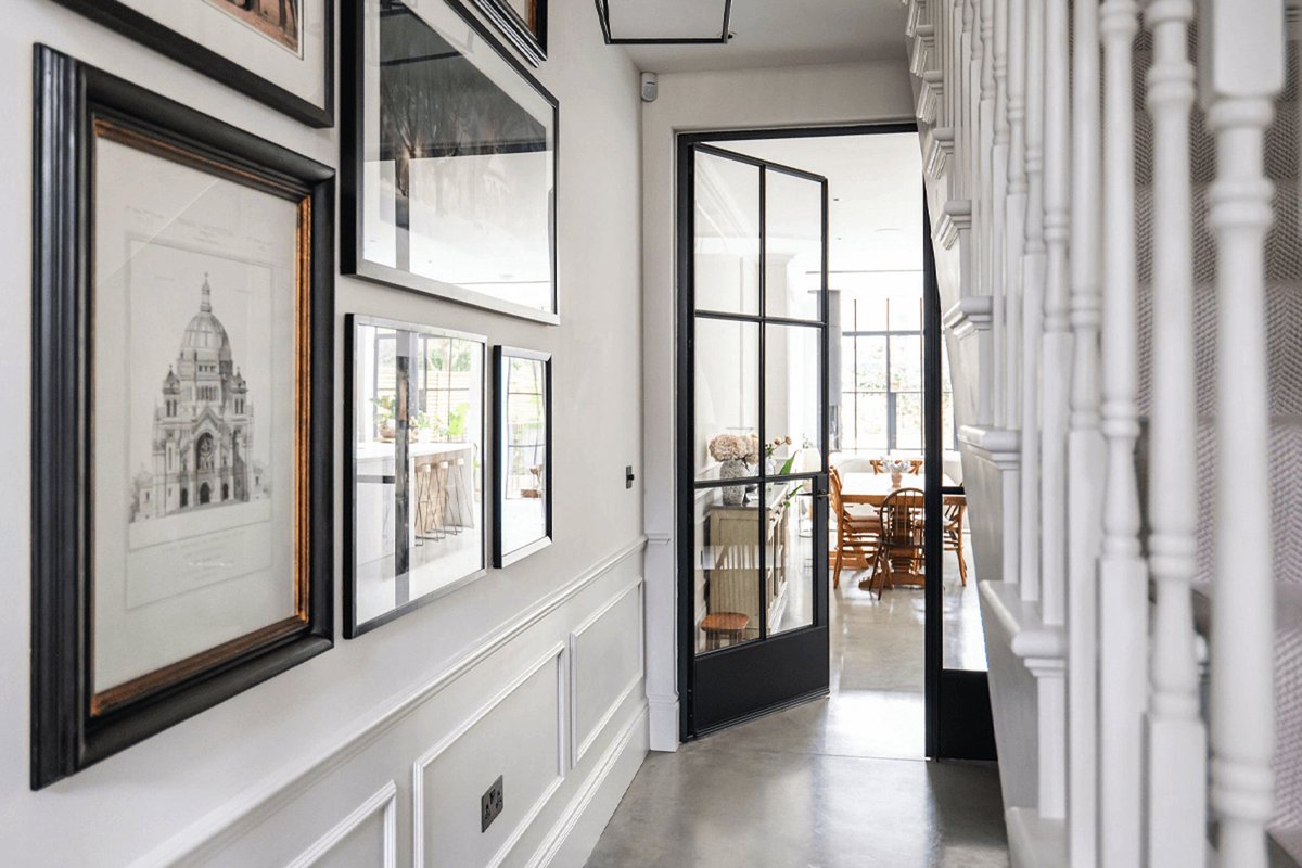 Internal Steel Screens: The Perfect Blend of Style and Functionality 💛 <a href="/crittallwindows/">Crittall Windows</a> on how steel windows, doors and internal screens are taking the design world by storm...

Read the full article, visit:
➡ thecheshiremagazine.co.uk/features/inter…

#thecheshiremag #CrittallWindows