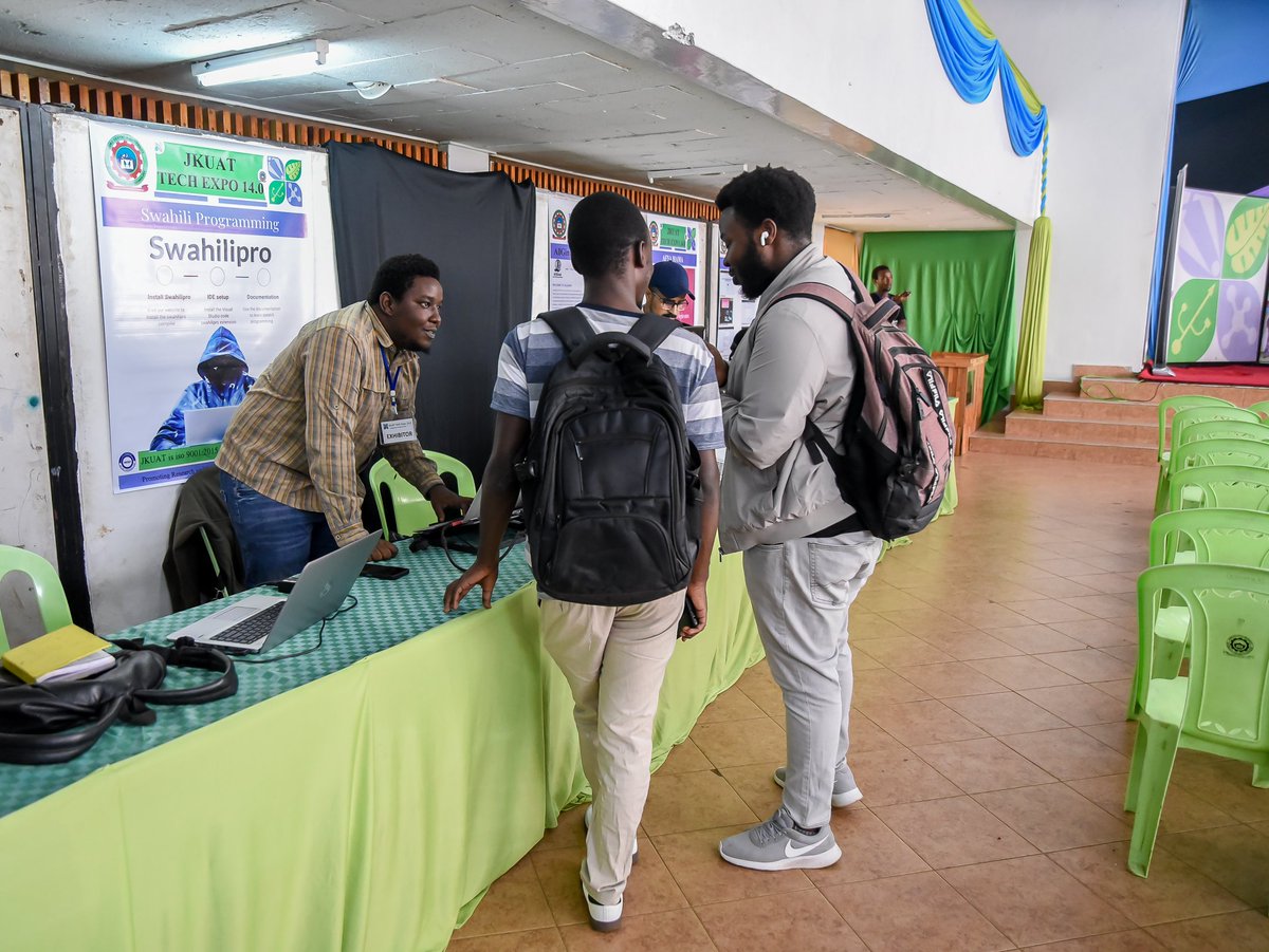 wam_weki's tweet photo. Had an awesome time exhibiting at @DiscoverJKUAT Tech Expo👨‍💻👨‍💻jkua for our Swahili programming compiler "swahilipro".Great opportunity to socialise and your boy won 1st runners up🎉🎉 https://t.co/Crz6hR622R