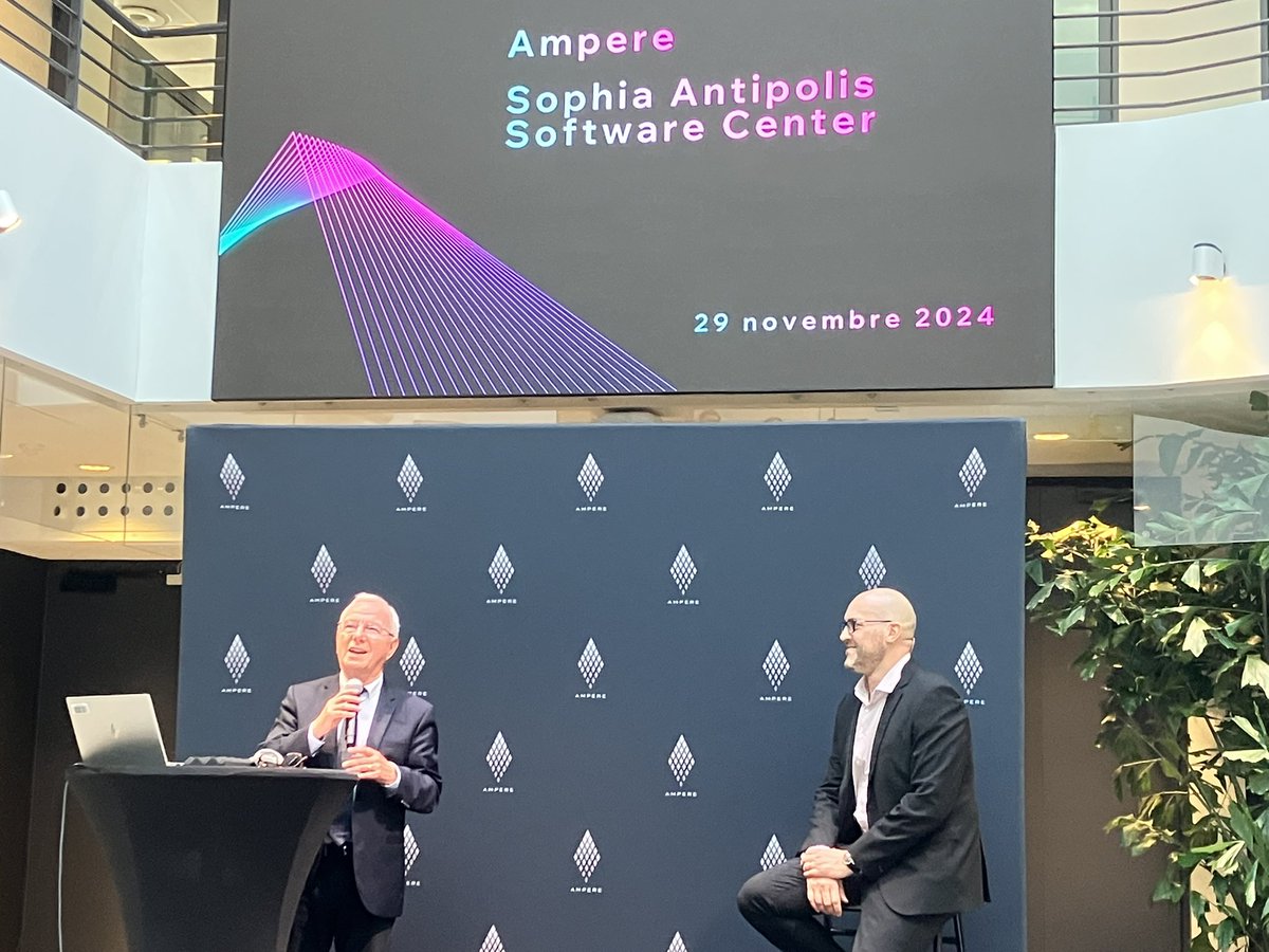Inauguration @ampere <a href="/SophiaAntip0lis/">Sophia Antipolis</a> 
 La branche software embarquée de <a href="/renault_fr/">Renault France</a> avec 200 ingénieurs  localement.

Le logiciel représente 40% de la valeur d une voiture et demain l IA sera plus qu un copilote 👍 et toujours au service de l humain