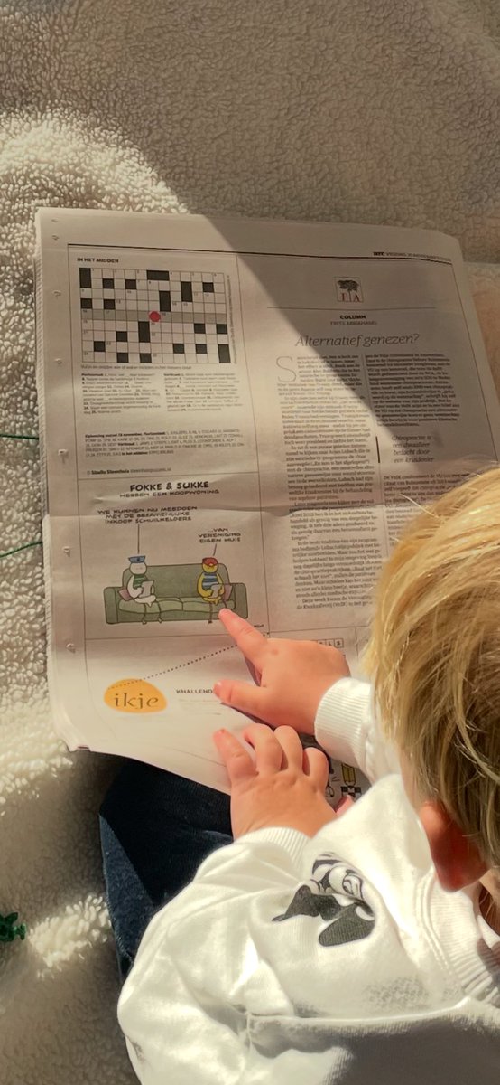 Kleinzoon Luca heeft zo zijn eigen favoriete rubriek in de <a href="/nrc/">NRC</a>