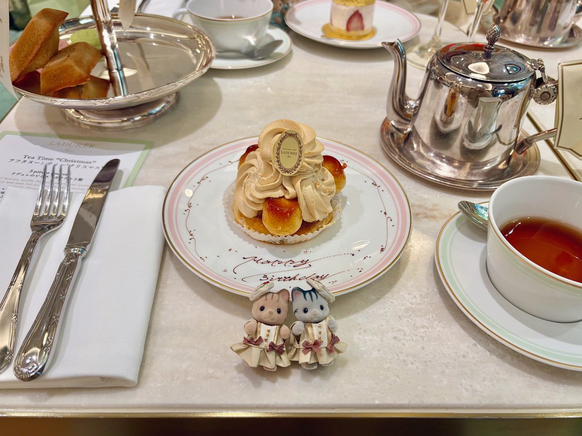 【新品未使用】 LADURE ラデュレ 6TH アニバーサリー ♡レア入手困難 ラデュレ