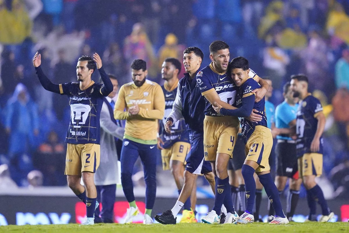 samantha tweet media