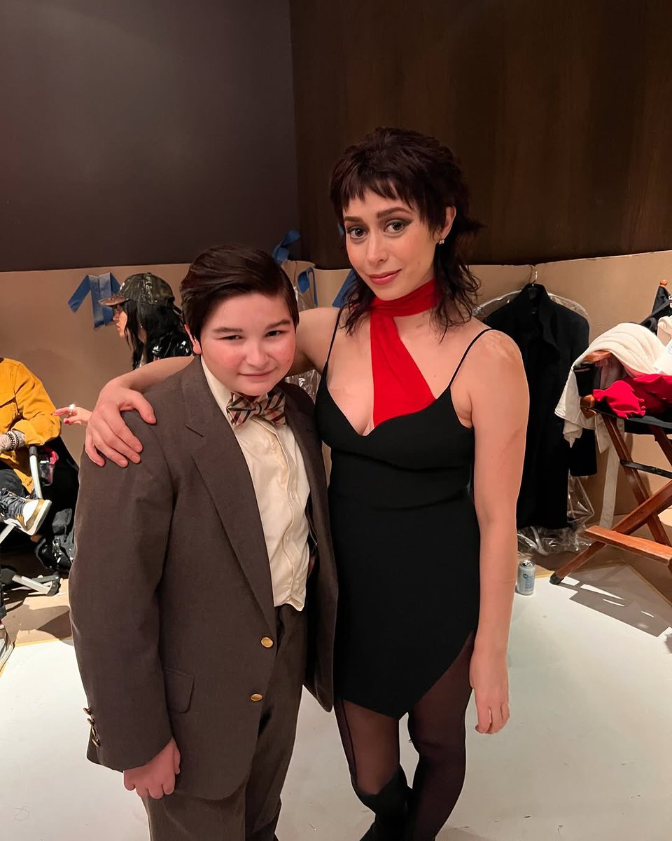 kameotr's tweet photo. #RyderAllen ve #CristinMilioti’den ‘THE PENGUIN hatırası 🐧 .

#ThePenguin https://t.co/cTXEZkrfkB