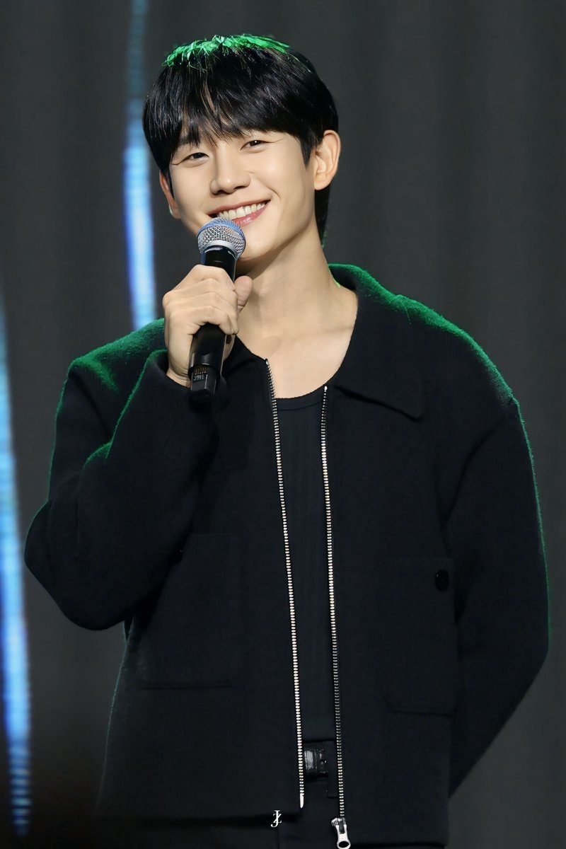 [241123] 정해인 JUNG HAE IN

JUNG HAE IN FAN MEETING ‘OUR TIME’ IN TAIPEI

#정해인 #JUNGHAEIN