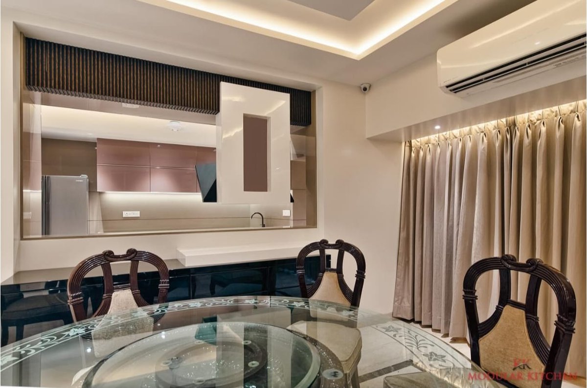 KKModularKitchn's tweet image. Discover the ultimate elegance with KK Modular Kitchen’s latest design!

This modular kitchen blends style, durability, and luxury for modern living.

Our design features back-painted glass, Rose Gold, and premium hardware.

#kkmodularkitchen #kitchendesign #rosegold