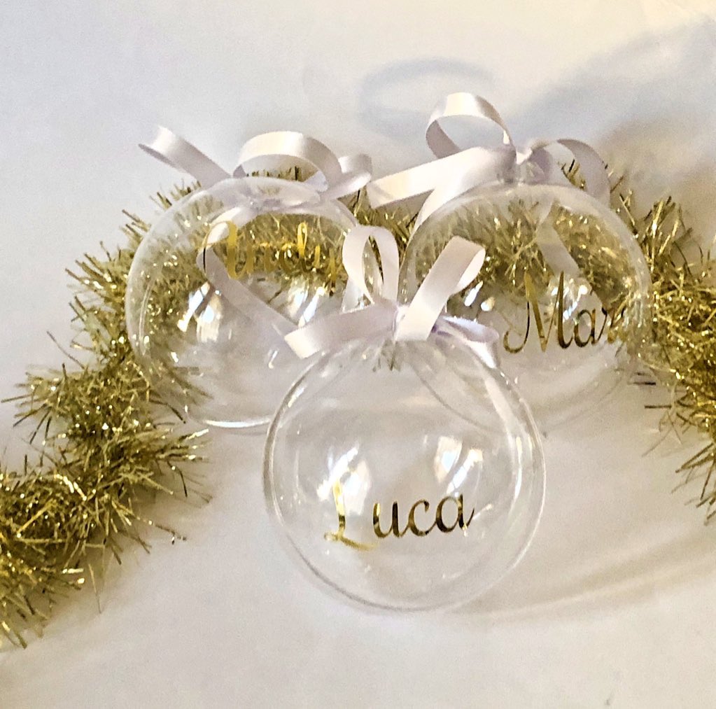 Make lovely personalised baubles with these stickers, 🎄🎅🎁

Bagsoffavours.etsy.com 

#EarlyBiz #eshopsuk #BlackFriday #etsysale #Christmas2024 #MHHSBD #CraftBizParty #elevenseshour #shopindie #SmallBusiness