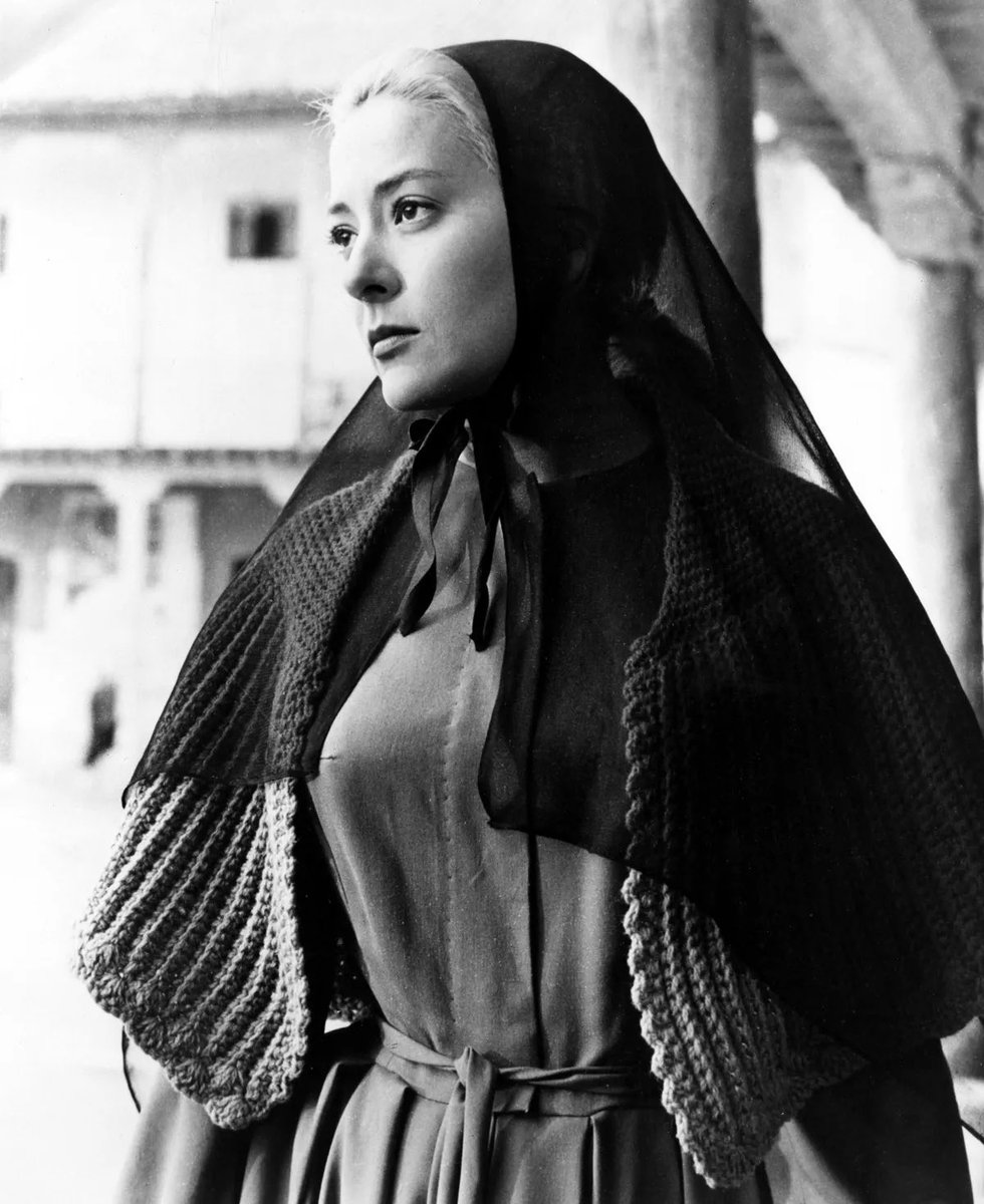 Ha muerto Silvia Pinal, pero Viridiana es eterna.