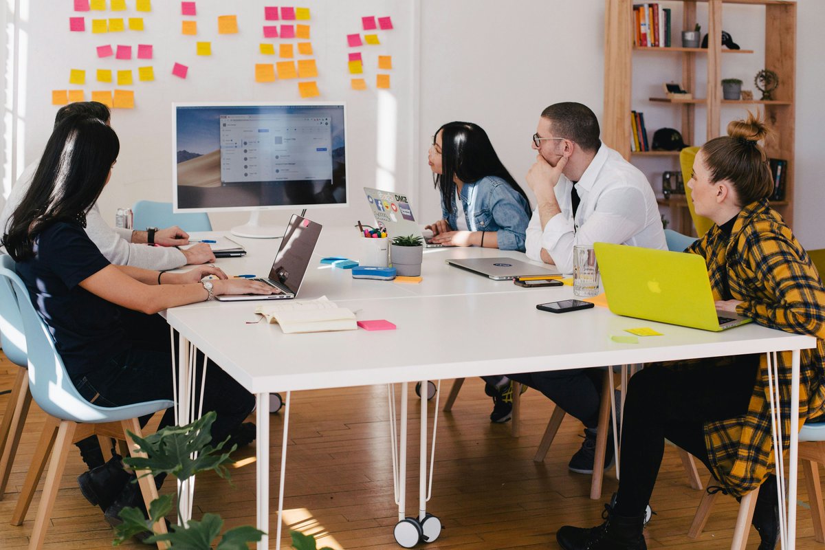 Neurodiverse individuals often face hidden challenges in teamwork👥 

Recognising and and addressing these mindsets can create a more inclusive and supportive work environment for all🤝 bit.ly/4fBOq94 #Teamwork #Neurodiveristy #InclusiveWorkplace